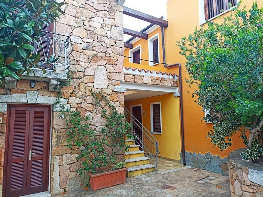 Appartamento Sole E Mare Budoni Exterior photo