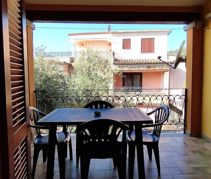 Appartamento Sole E Mare Budoni Exterior photo